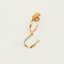 Load image into Gallery viewer, Letter U earrings