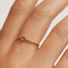 Load image into Gallery viewer, Celeste Heart Ring Gold
