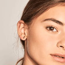 Load image into Gallery viewer, Black Kira gold earrings
