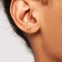 Load image into Gallery viewer, Maka Gold Earrings

