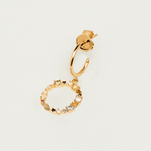 Load image into Gallery viewer, Letter O earrings
