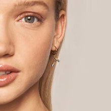 Load image into Gallery viewer, Letter T earrings
