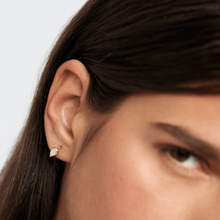 Load image into Gallery viewer, Amber Éclair Earrings
