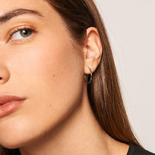 Load image into Gallery viewer, Medium Hoops Silver
