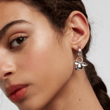 Load image into Gallery viewer, Ivy Silver Earrings
