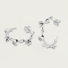 Load image into Gallery viewer, Lily Silver Earrings
