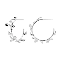 Load image into Gallery viewer, Lily Silver Earrings
