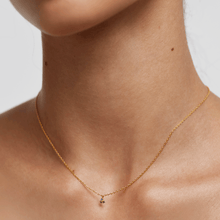 Load image into Gallery viewer, Daisy Gold Necklace
