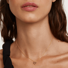 Load image into Gallery viewer, Black Heart Necklace Gold
