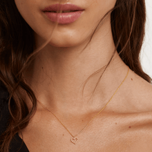 Load image into Gallery viewer, Champagne Heart Necklace Gold
