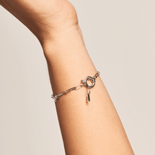 Load image into Gallery viewer, Gina Silver bracelet
